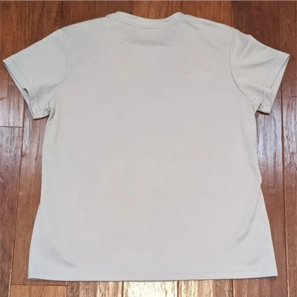 Adidas Women's Tech T-Shirt, Size XL - Picture 9 of 9